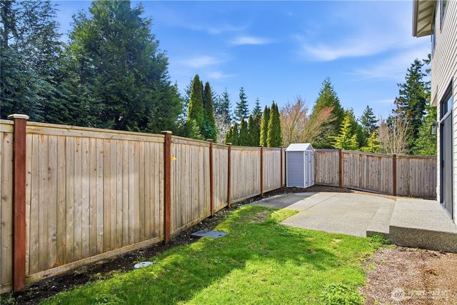 23623 SE 35th Court, Sammamish, WA 98029
