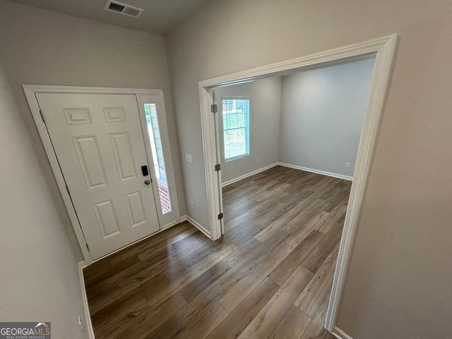 11 Meadowview Circle, Cartersville, GA 30121
