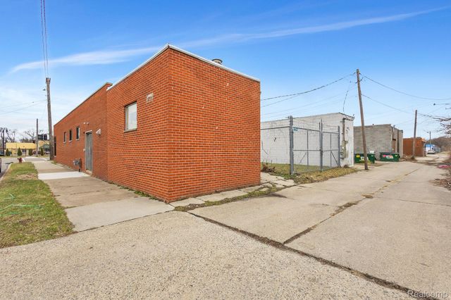 20500 W Warren, Detroit, MI 48228