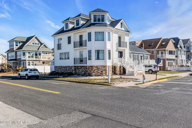 550 Whiting Avenue, Manasquan, NJ 08736