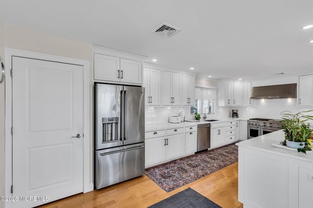 550 Whiting Avenue, Manasquan, NJ 08736