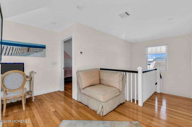 550 Whiting Avenue, Manasquan, NJ 08736