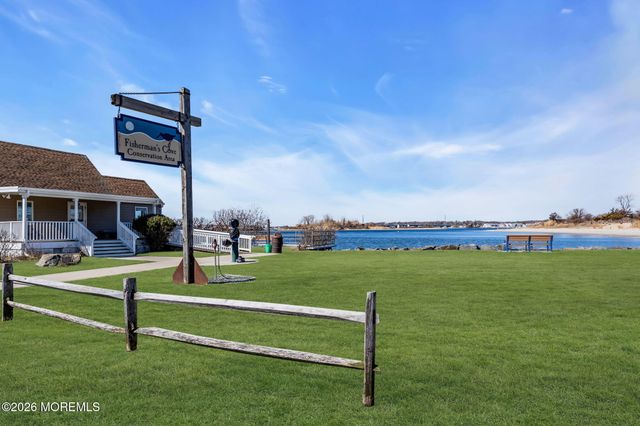 550 Whiting Avenue, Manasquan, NJ 08736