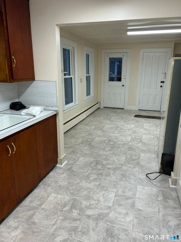 63 Woodbine Street, Naugatuck, CT 06770