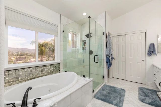 42711 Mountain Shadow Road, Murrieta, CA 92562