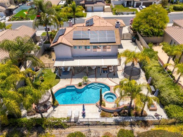 42711 Mountain Shadow Road, Murrieta, CA 92562