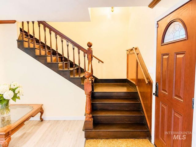 1158 S Powerline Rd, Nampa, ID 83686