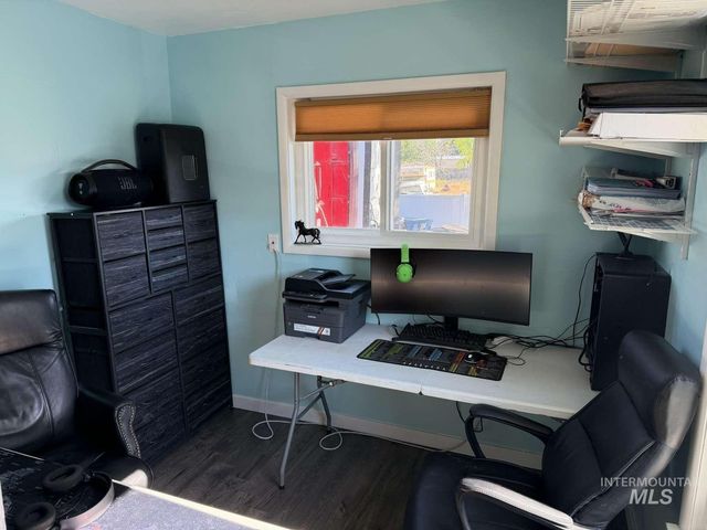 1158 S Powerline Rd, Nampa, ID 83686