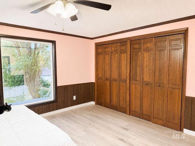 1158 S Powerline Rd, Nampa, ID 83686