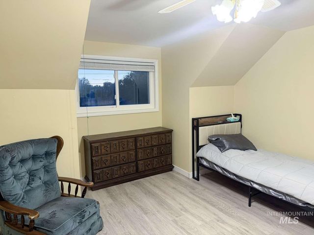 1158 S Powerline Rd, Nampa, ID 83686