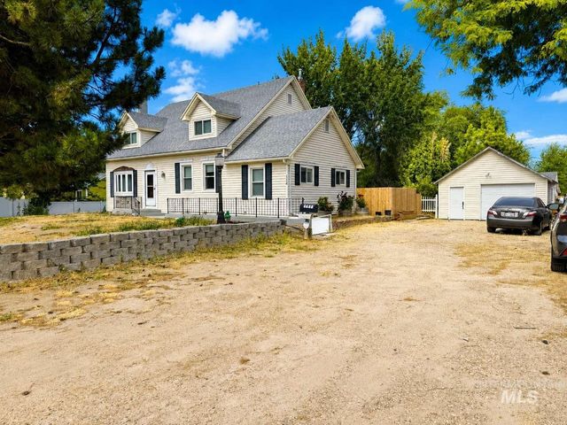 1158 S Powerline Rd, Nampa, ID 83686