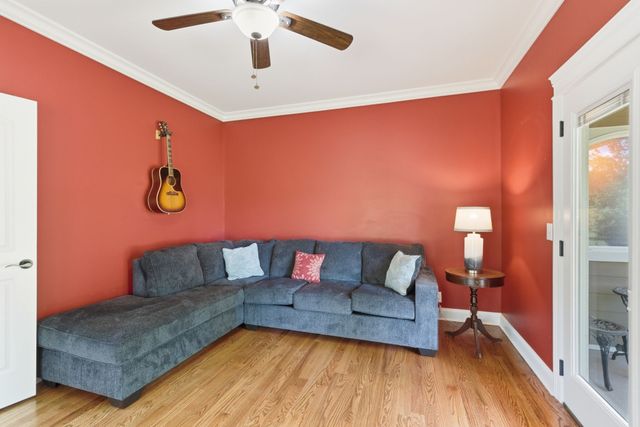 230 Peebles Dr, Smyrna, TN 37167