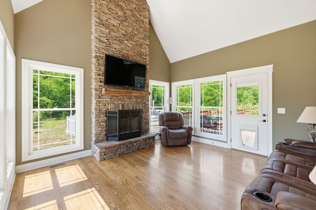 230 Peebles Dr, Smyrna, TN 37167