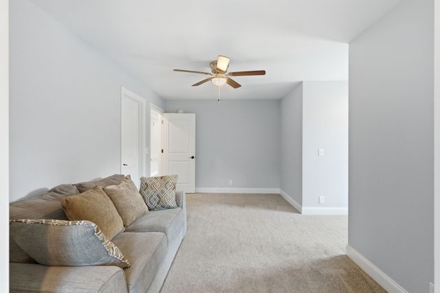 230 Peebles Dr, Smyrna, TN 37167