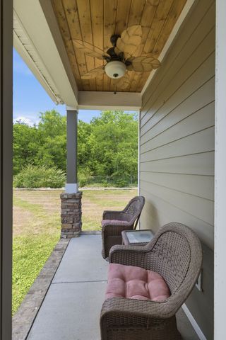 230 Peebles Dr, Smyrna, TN 37167