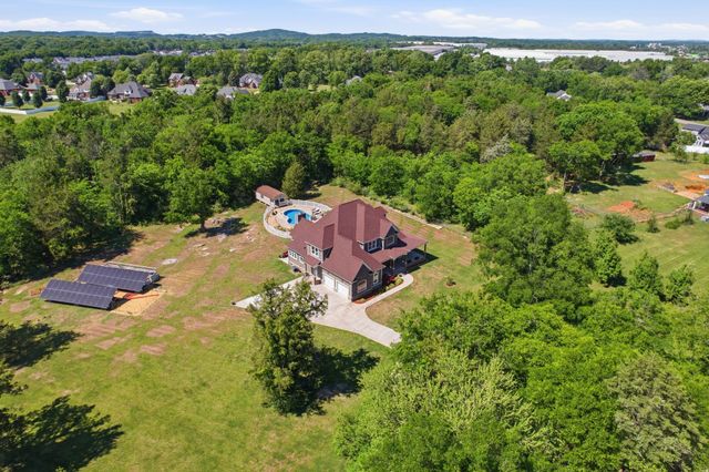 230 Peebles Dr, Smyrna, TN 37167