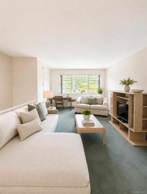 6909 150 Street B, Flushing, NY 11367 — exterior