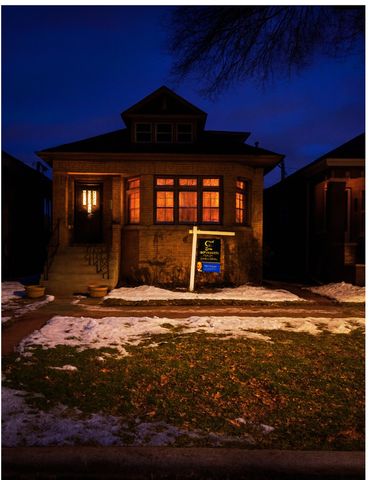 9919 S Charles Street, Chicago, IL 60643