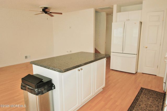 574 Beachway Avenue 7, Keansburg, NJ 07734