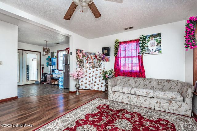 2629 Springfield Rd, Elizabethtown, KY 42701