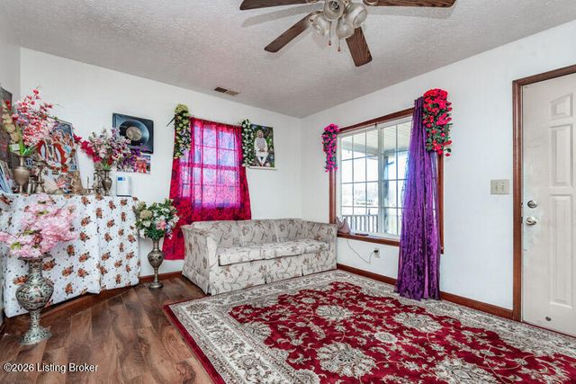 2629 Springfield Rd, Elizabethtown, KY 42701