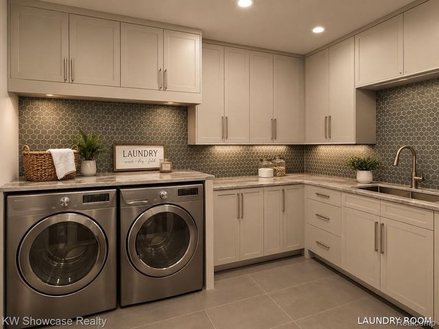 153 Wadsworth Lane, Bloomfield Charter Township, MI 48301