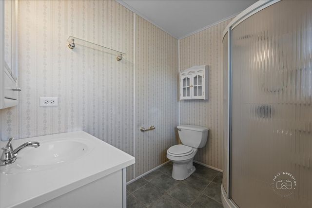 27W285 Bauer Road, Naperville, IL 60563