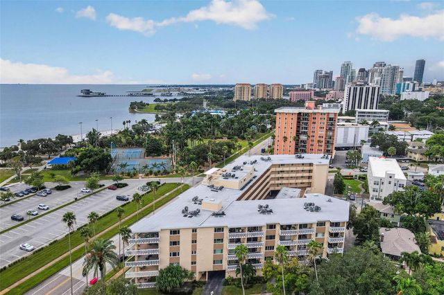 1200 N SHORE DRIVE NE 104, St Petersburg, FL 33701