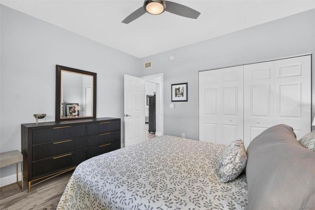 1200 N SHORE DRIVE NE 104, St Petersburg, FL 33701
