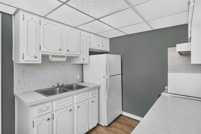 1200 N SHORE DRIVE NE 104, St Petersburg, FL 33701