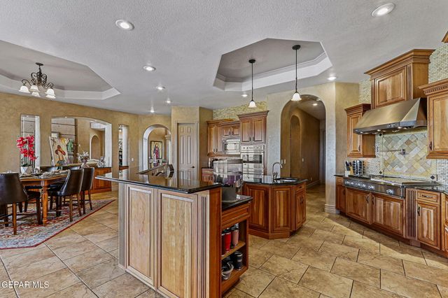 6664 Tuscany Ridge Drive, El Paso, TX 79912