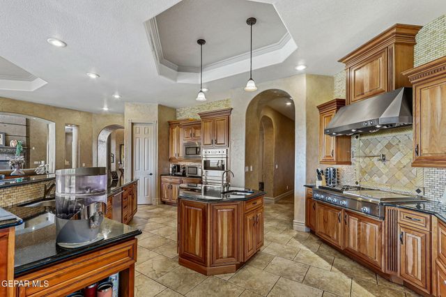 6664 Tuscany Ridge Drive, El Paso, TX 79912