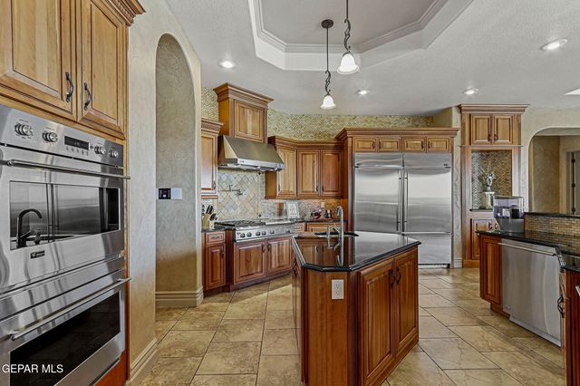 6664 Tuscany Ridge Drive, El Paso, TX 79912