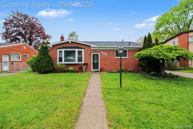 19483 Ingram Street, Livonia, MI 48152