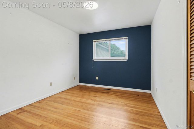 19483 Ingram Street, Livonia, MI 48152