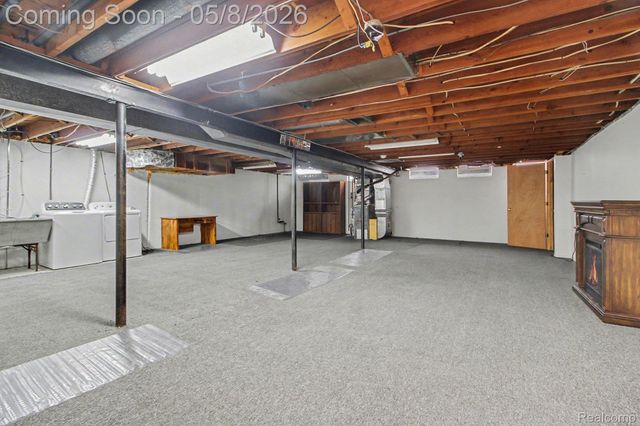 19483 Ingram Street, Livonia, MI 48152