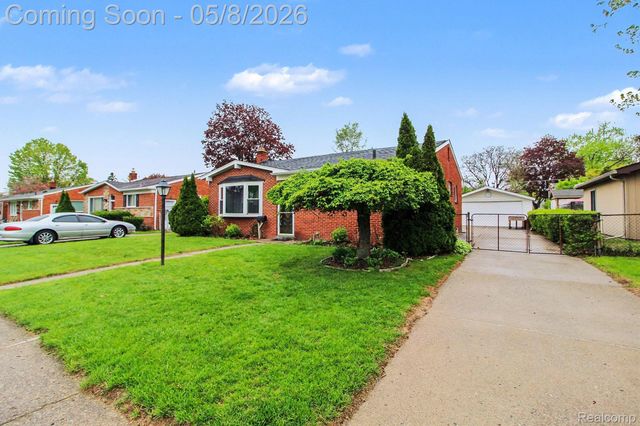 19483 Ingram Street, Livonia, MI 48152