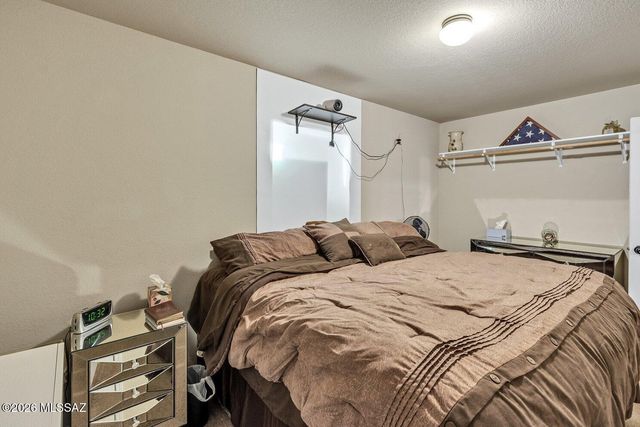 8845 N Ghost Ranch Trail, Marana, AZ 85653