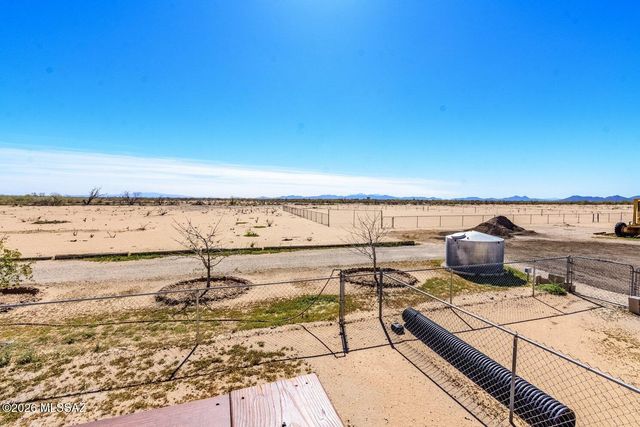 8845 N Ghost Ranch Trail, Marana, AZ 85653