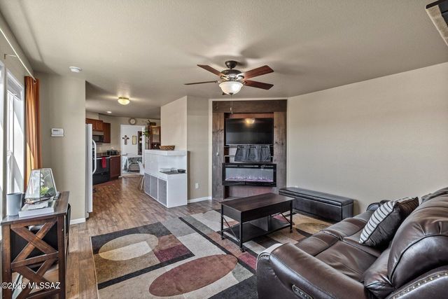 8845 N Ghost Ranch Trail, Marana, AZ 85653