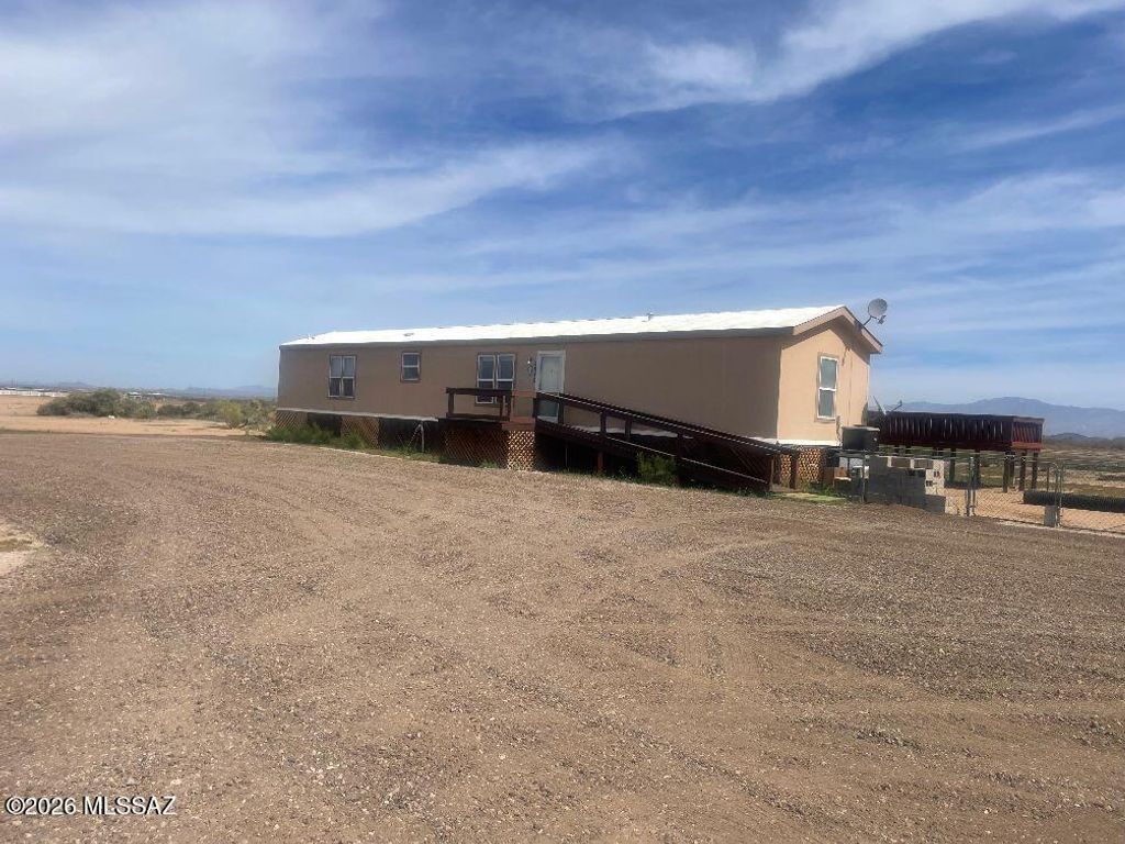 8845 N Ghost Ranch Trail, Marana, AZ 85653