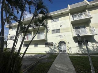 12890 NE 8th Ave 101, North Miami, FL 33161