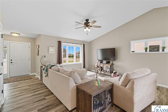 2004 Bluestem Drive, Mankato, MN 56001
