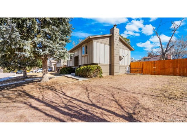 1339 Hiawatha Dr, Colorado Springs, CO 80915