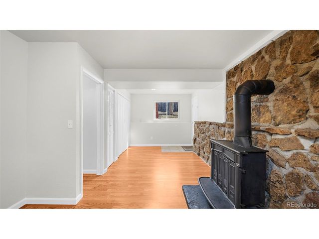 1339 Hiawatha Dr, Colorado Springs, CO 80915