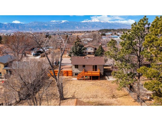 1339 Hiawatha Dr, Colorado Springs, CO 80915