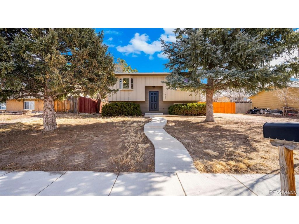 1339 Hiawatha Dr, Colorado Springs, CO 80915