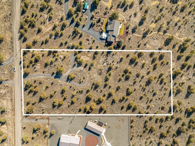 SW Peninsula Drive, Terrebonne, OR 97760