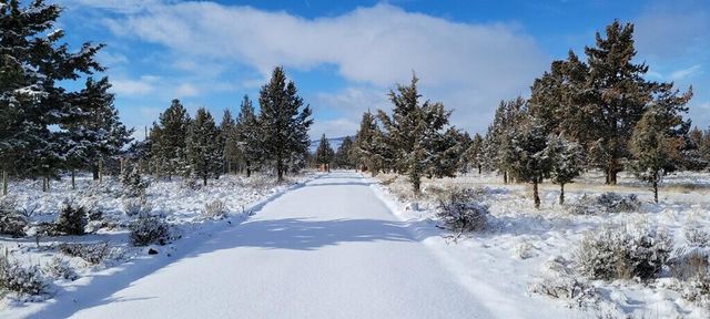 SW Peninsula Drive, Terrebonne, OR 97760