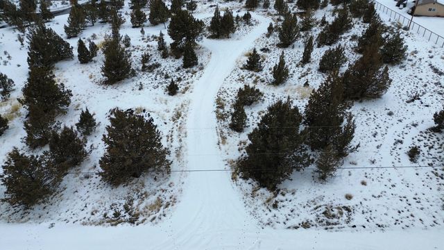 SW Peninsula Drive, Terrebonne, OR 97760
